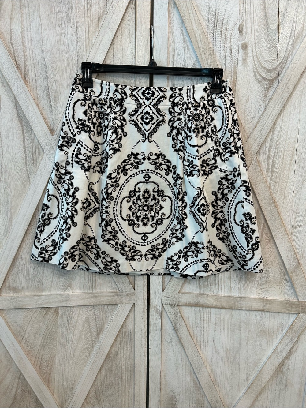 White House Black Market Black and White Medallion Skater Skirt